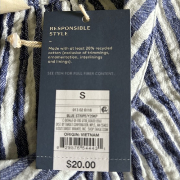 NWT Universal Thread Gauzy Pinstripe Blouse - Picture 8 of 10